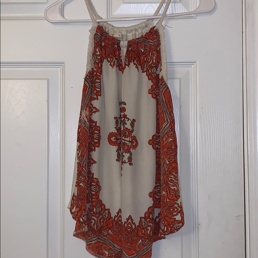 BEAUTIFUL PATTERN TANK TOP